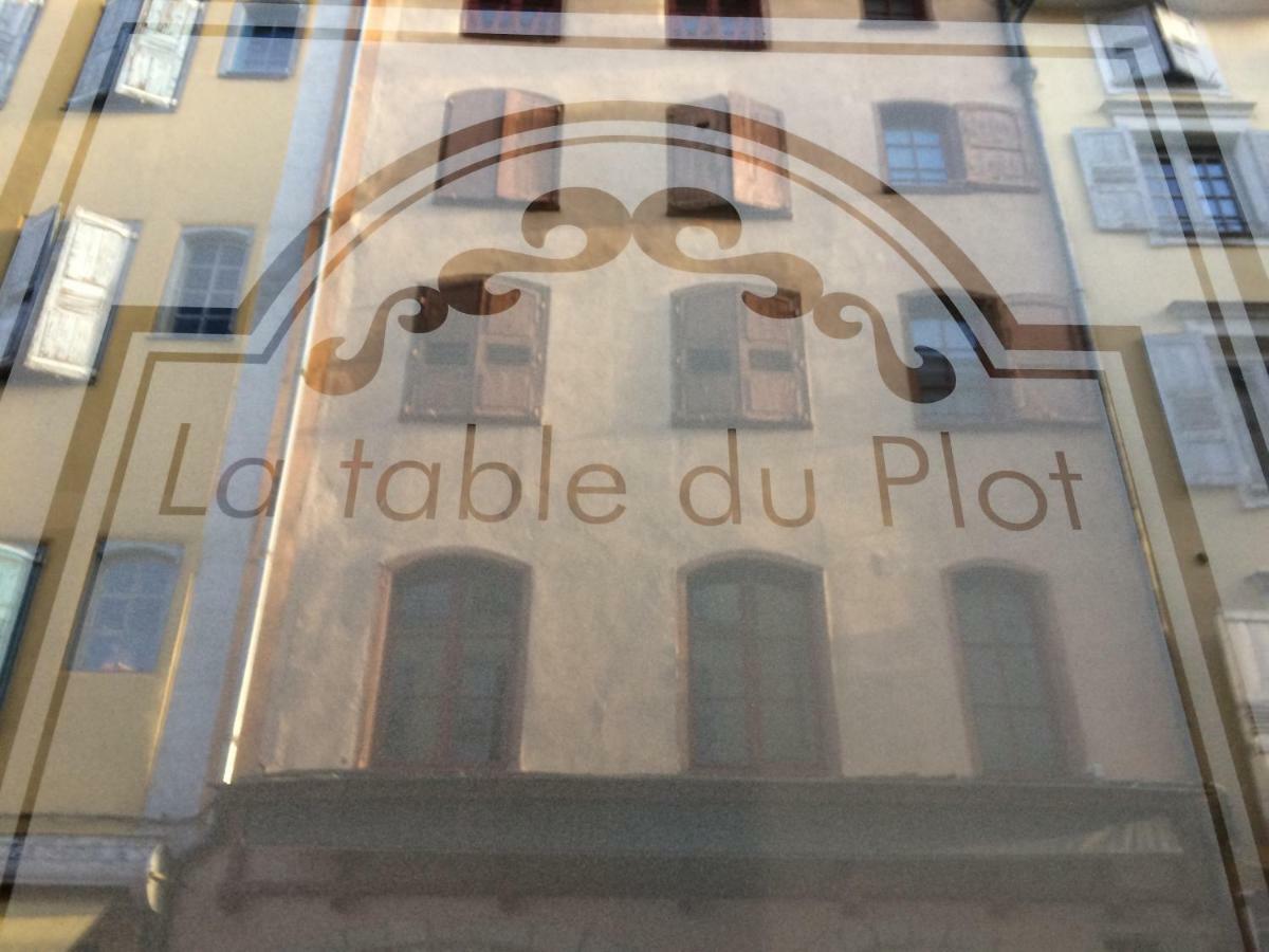 Le Puy-en-Velay Les Apparts Du Plot מראה חיצוני תמונה